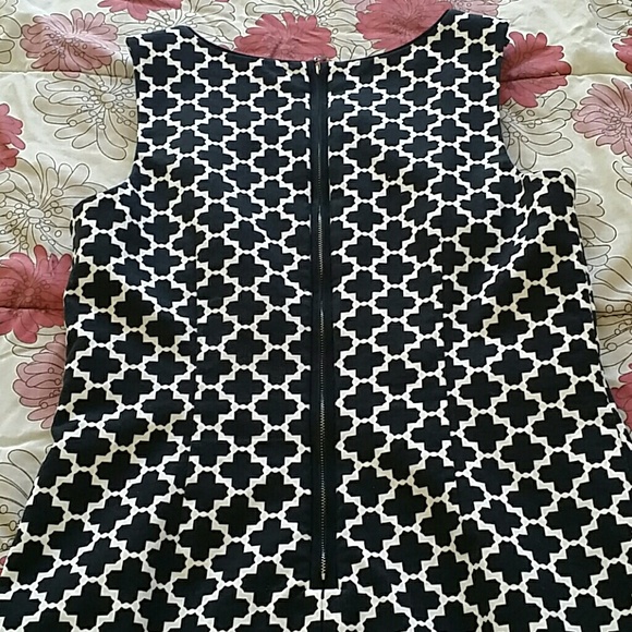 White House Black Market Dress - Picture 6 of 7